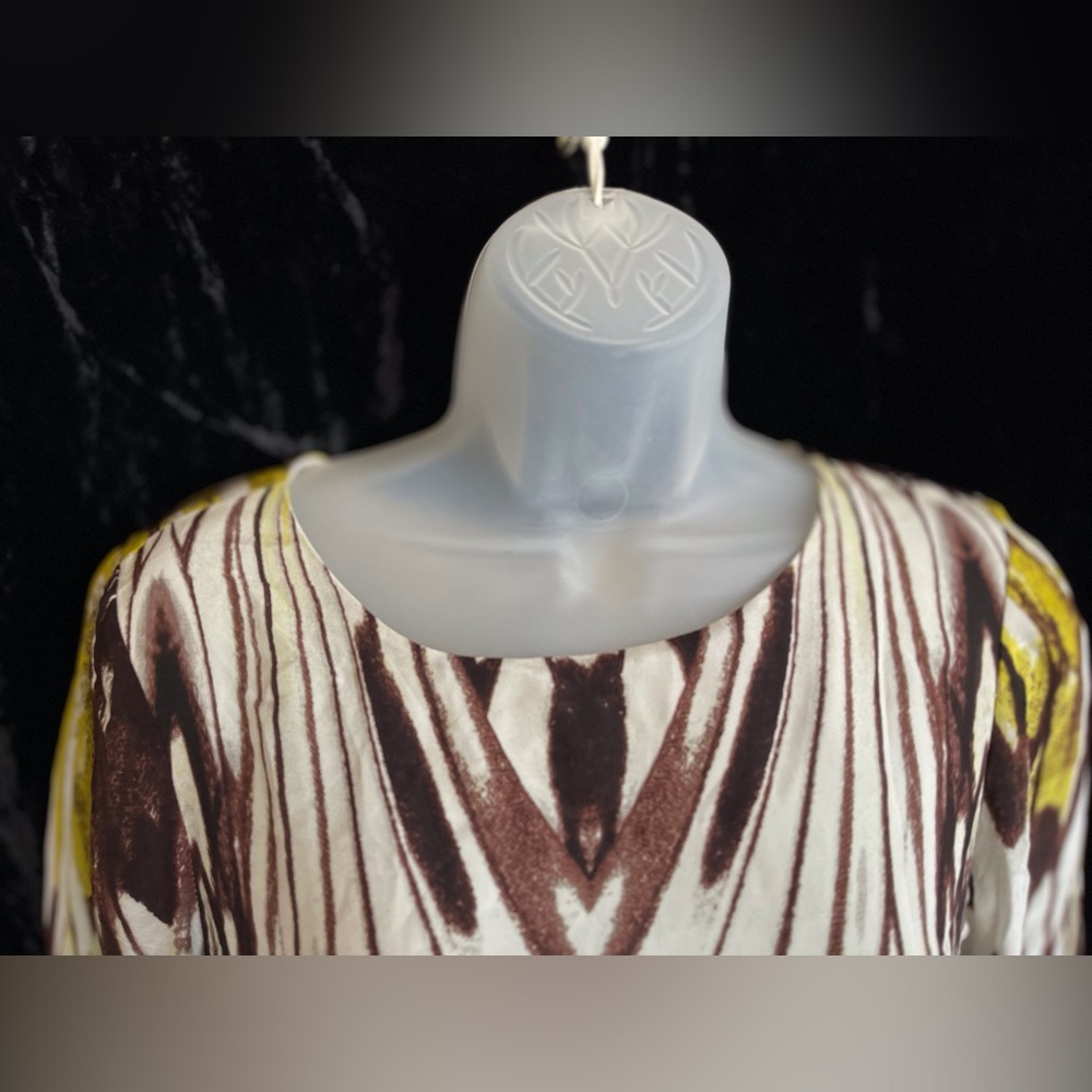 Abstract Patterned Dress - Picture 3 of 6